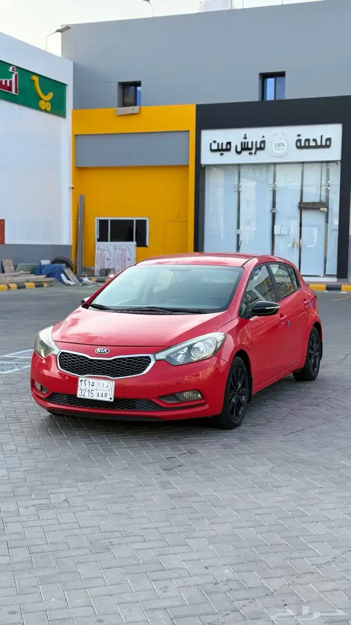 كيا سيراتو هاتشباك 2016 0