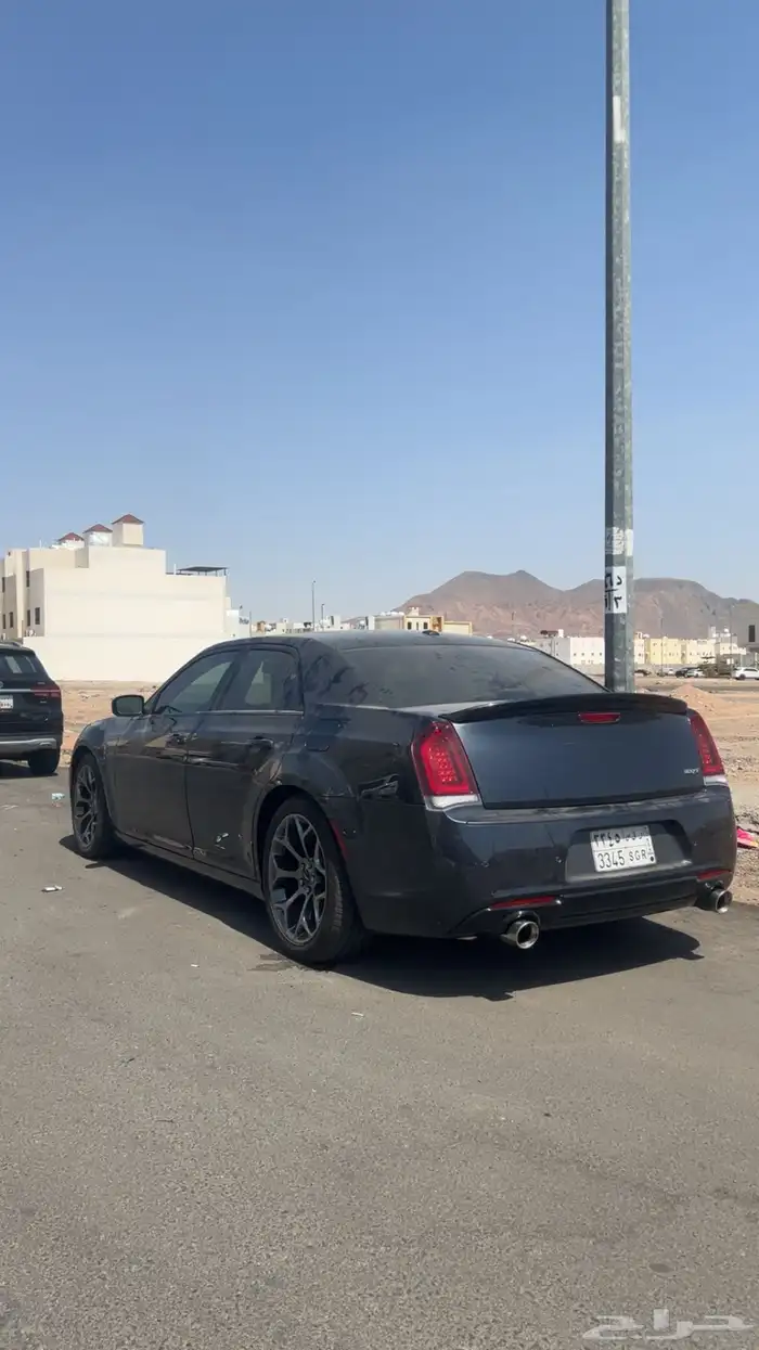 كرايسلر 16 300s v8 8