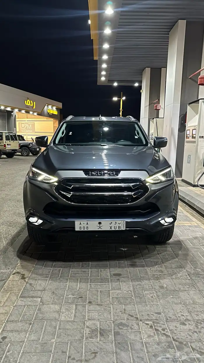 ايسوزو رمادي 2023اعلى فئه 1