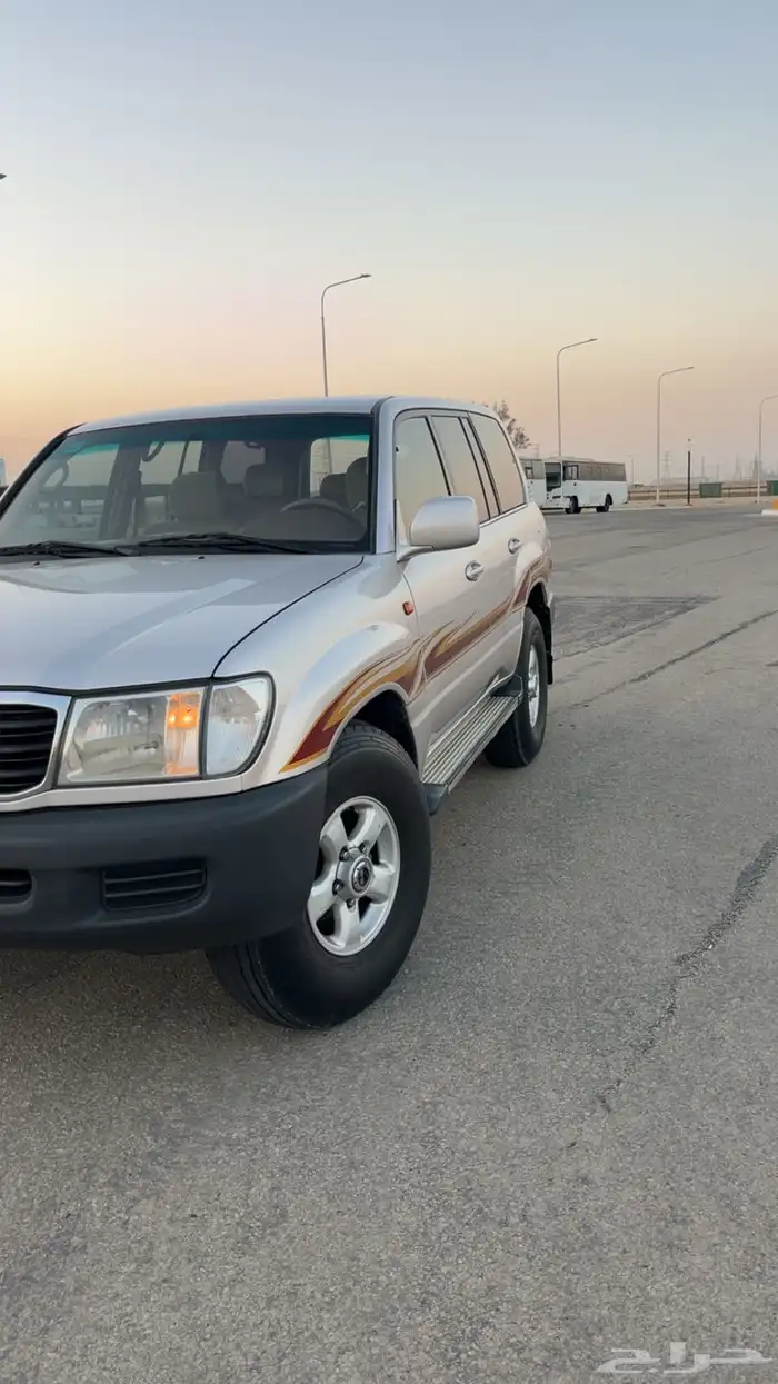 جيب لاندكروزر 2000 0