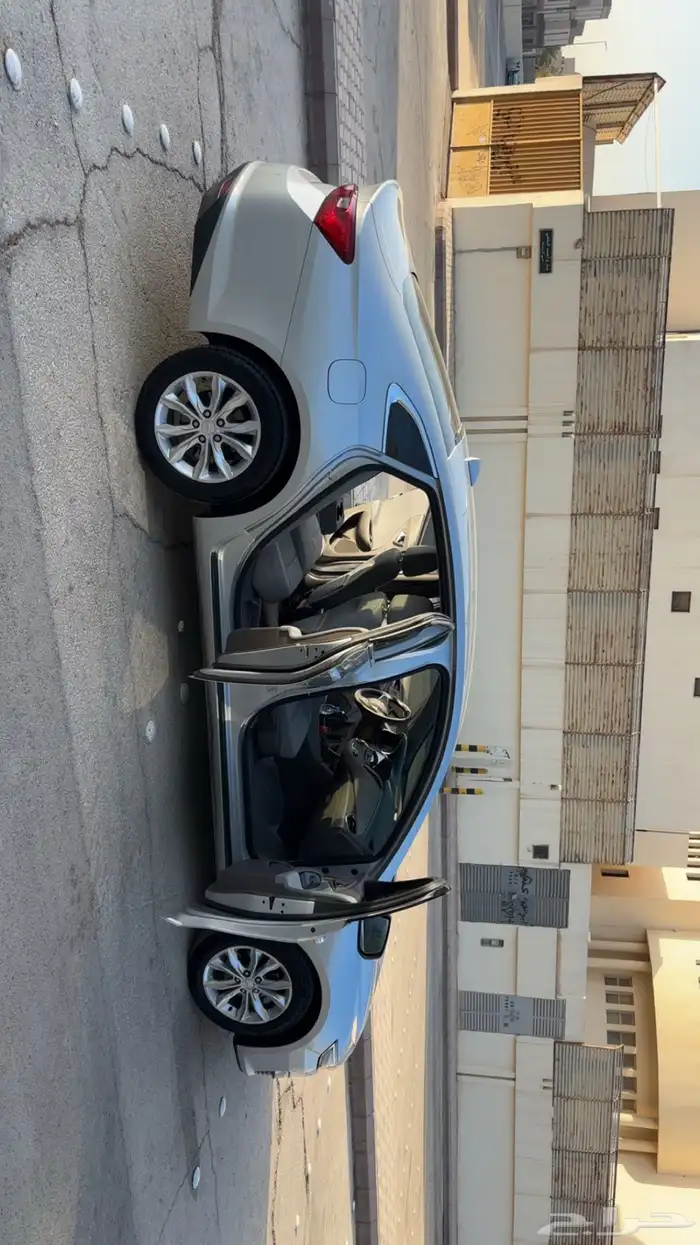 ماليبو 2020 فضي نظيف بيع مستعجل 39