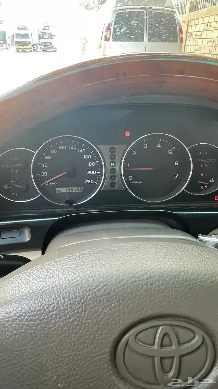 جيب تايوتا لاندكروزر 2005GXR 9