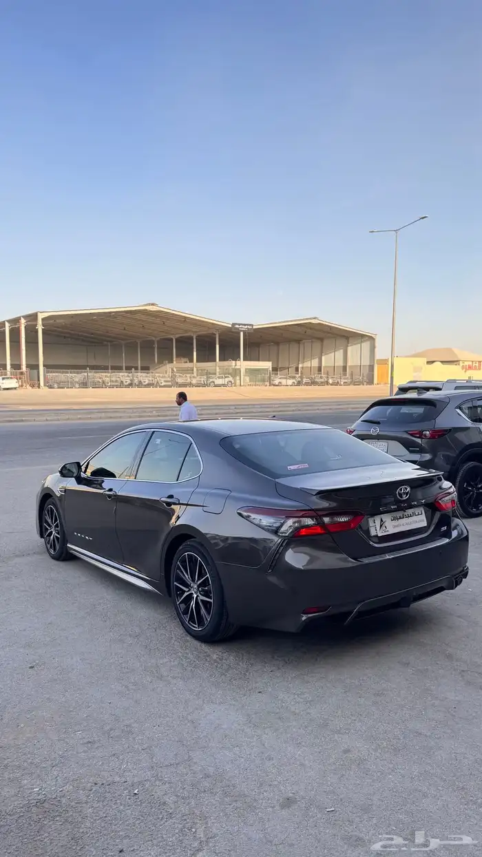 للبيع تويوتا كامري 2022 فل كامل ممشى قليل جدا 3