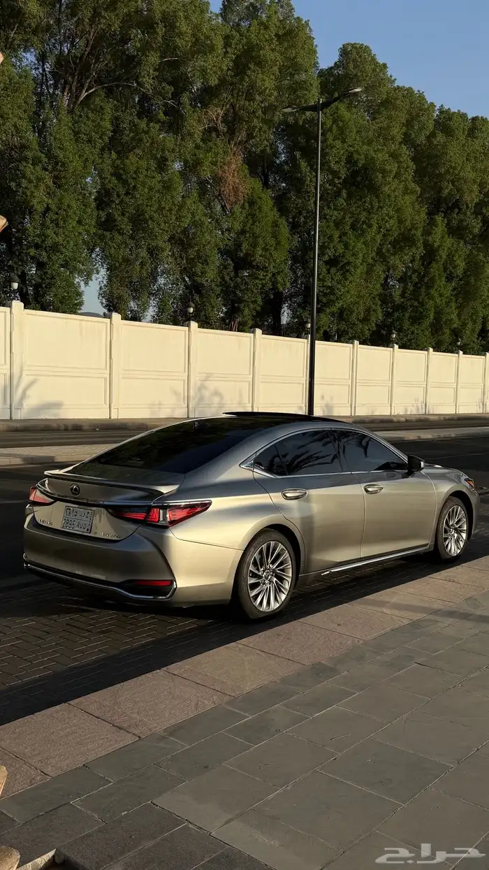 لكزس es 250 فل كامل 18