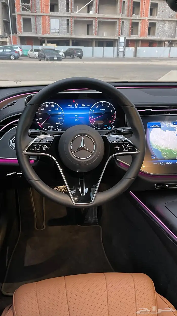 مرسيدس بنز E200 موديل 2024 ضمان الجفالي عداد 7000km فقط 24