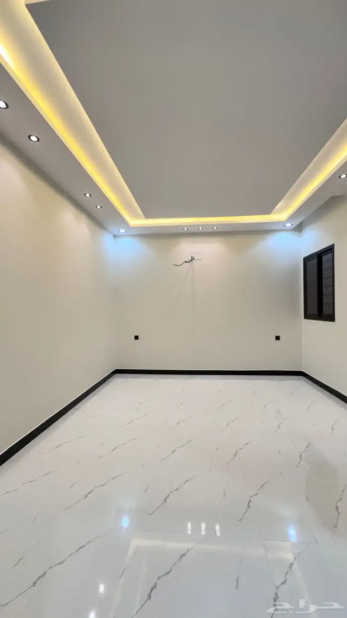 للبيع شقق علوى دور اول مع سطح احدرفيده 17