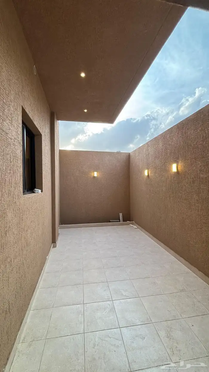 فلل للبيع في عالية قباء 8