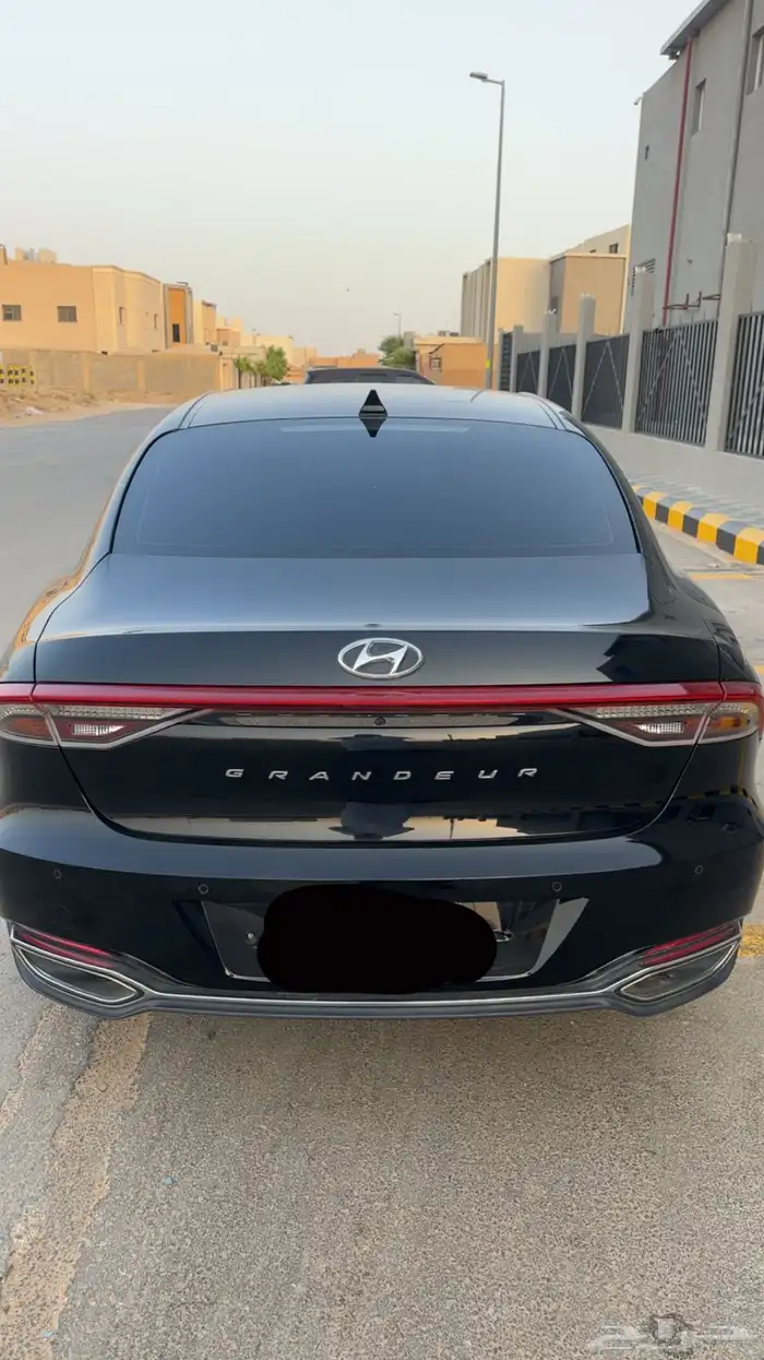 ازيرا 2020 6سلندر 4