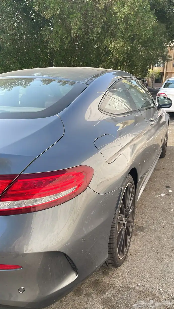 مرسيدس c300 كوبية بحالة الوكااالة 2