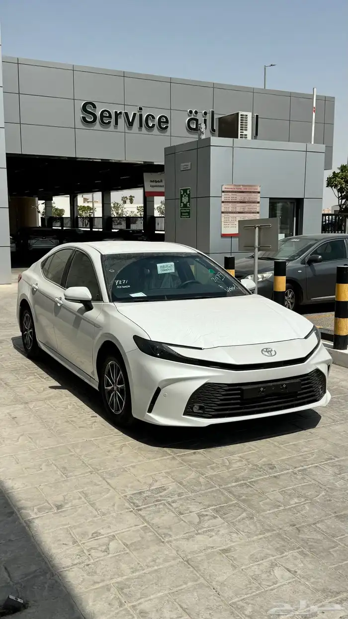 كامري 2025 ستاندر ابيض 1