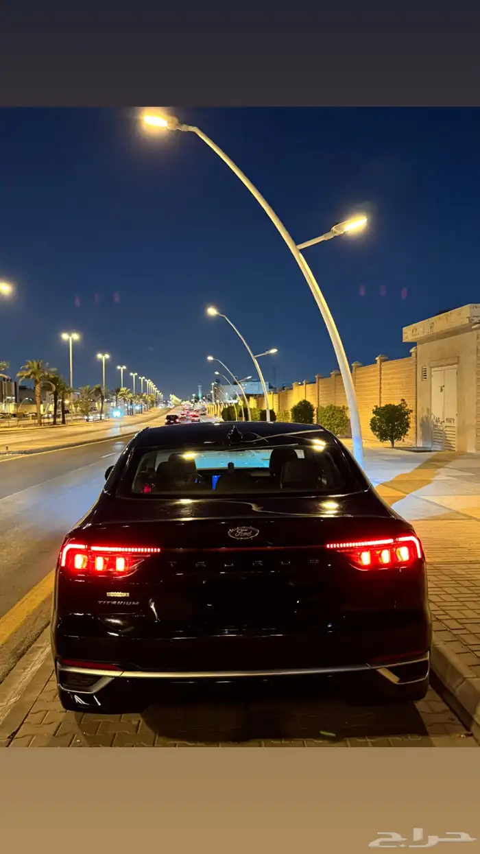فورد تورس 2023 تيتانيوم فل كامل 2