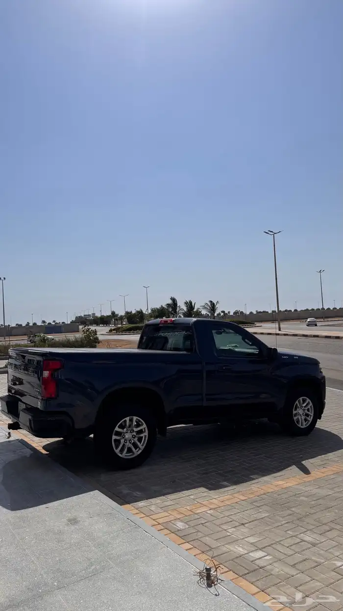 سلفرادو 2021 كحلي 4