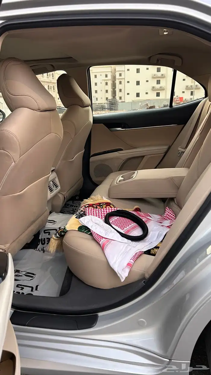 كامري وكاله غايه المستخدم للبيع 22
