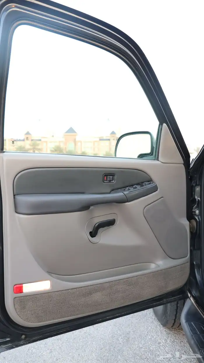 جمس  Suburban .. ( مخزن ) 8