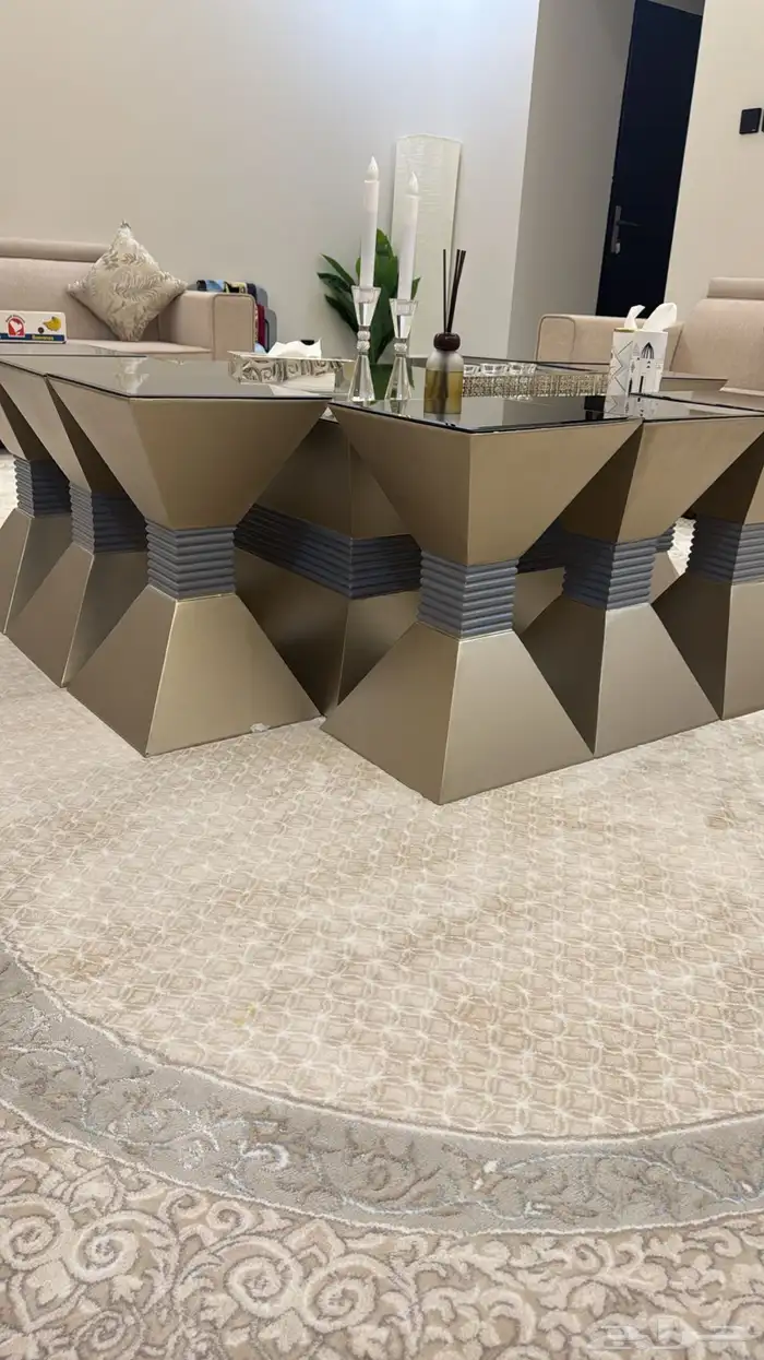 طاوله تفصيل ابي فيها ب500 3