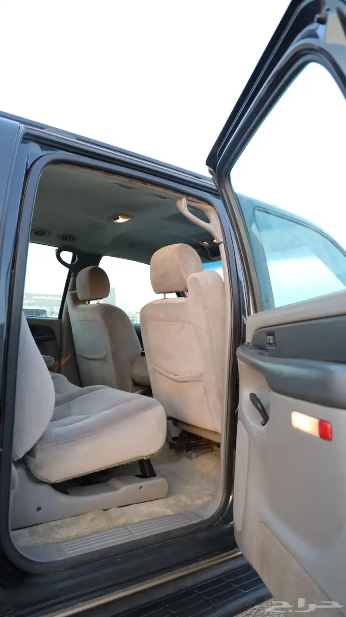 جمس  Suburban .. ( مخزن ) 22