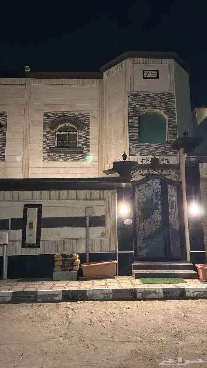 للبيع فيلا دبلكس مستخدم الصك حر 0