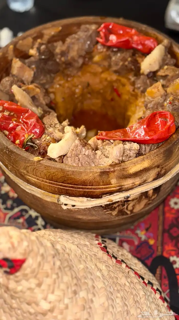 نخدكم بكل حب نوروني وتذوق الميقعه على اصولها 0