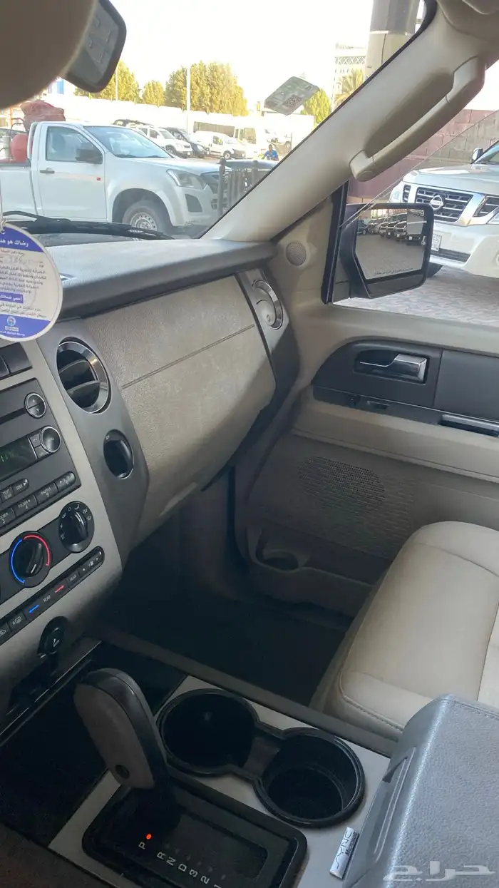 فورد اكسبديشن2013 23