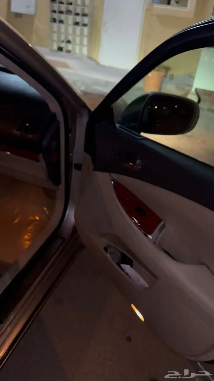 للبيع لكسز es 350 موديل 2010 21