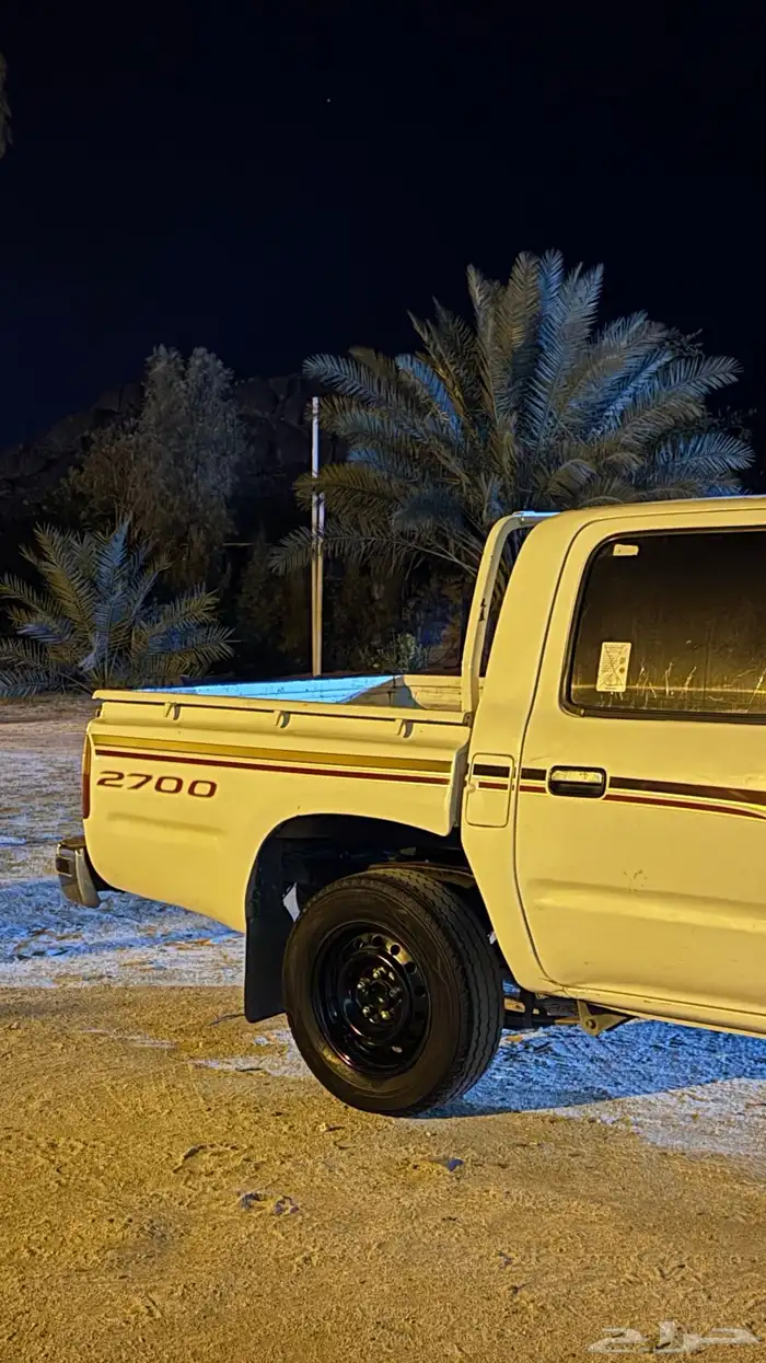 هايلكس2000 9