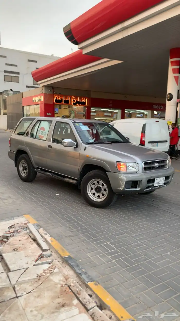نيسان باثفندر 1