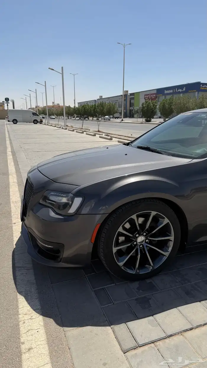 كرايسلر 2017محول Srt 7