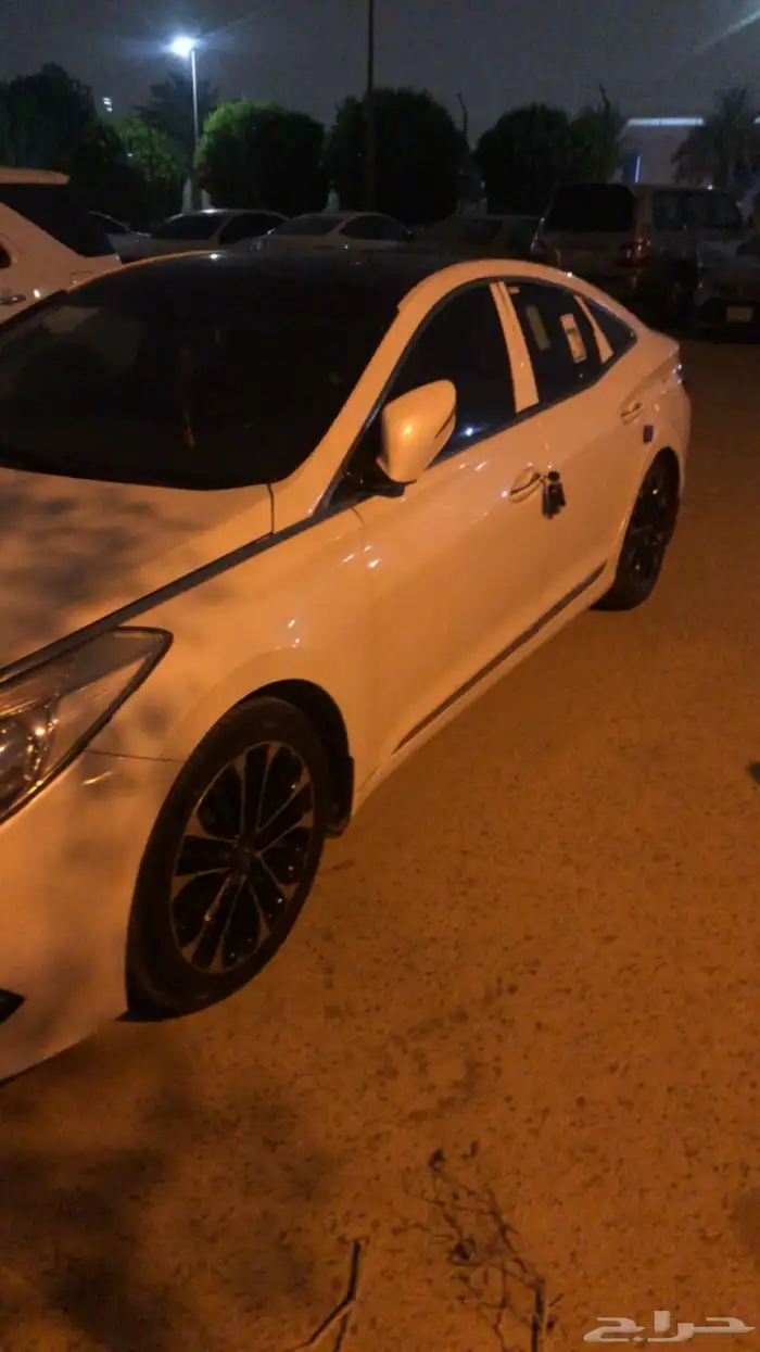 ازيرا للبيع تشاليح موتر شغال ومافيه شي 4