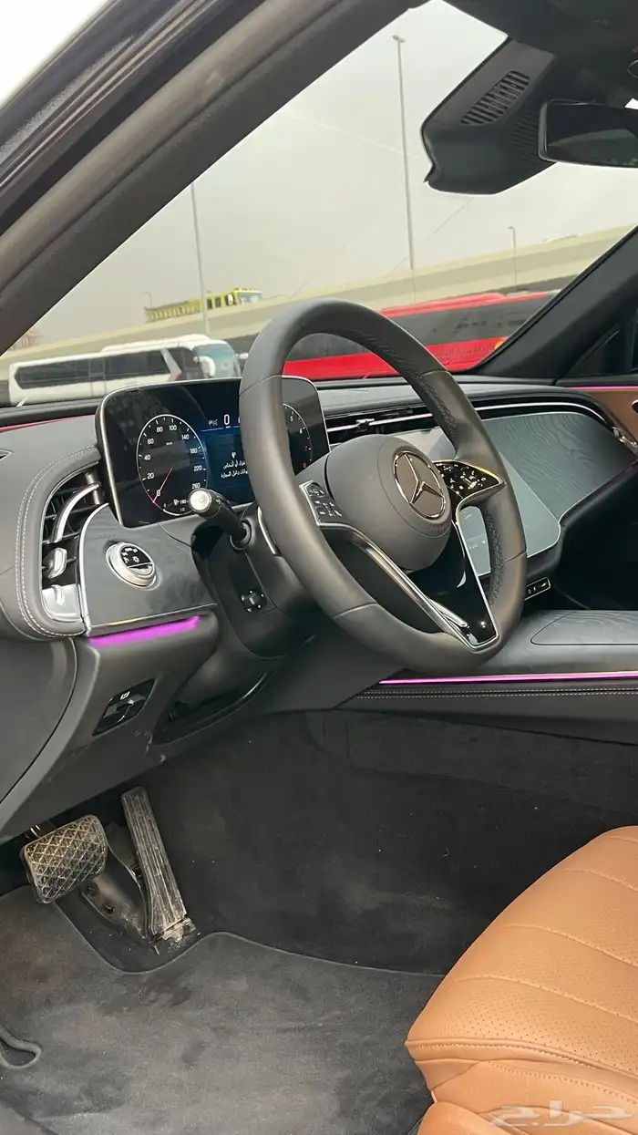 مرسيدس بنز E200 موديل 2024 ضمان الجفالي عداد 7000km فقط 19