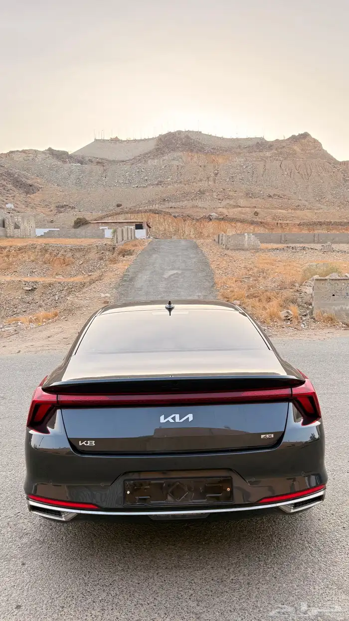 كيا k8 2024 ( بنزين) v6 فل كامل شبه اصفار 3