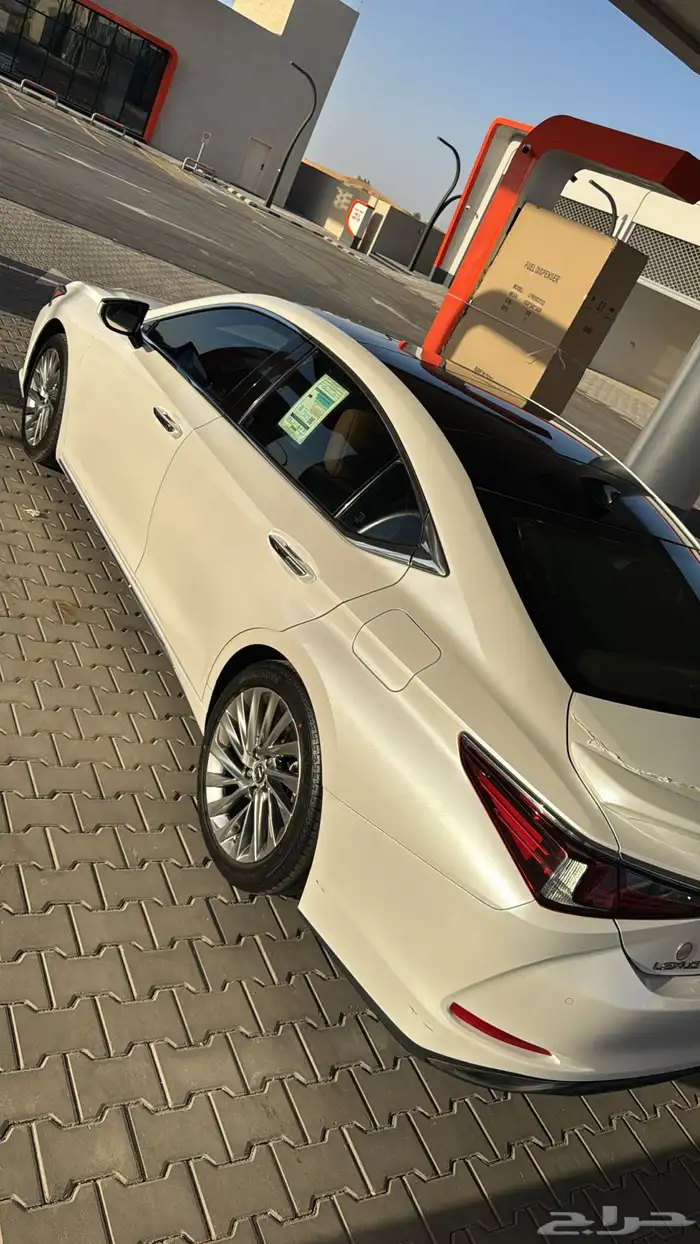 لكزس ES 350 5