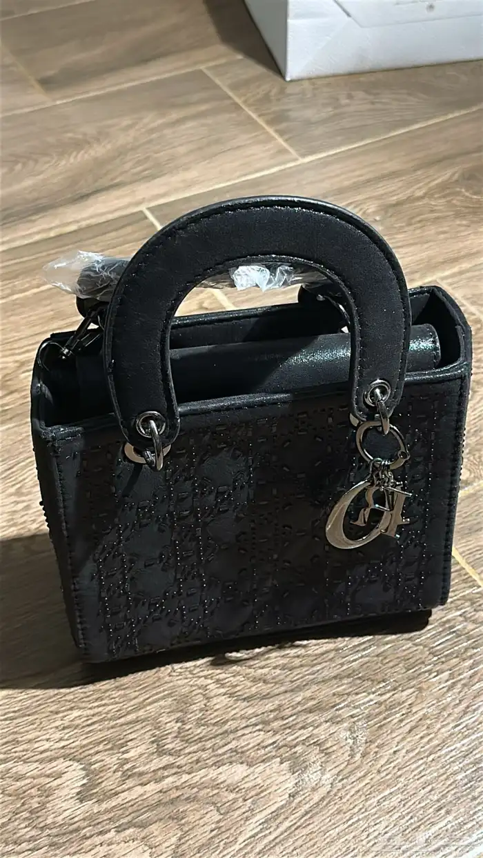 شنطه 1