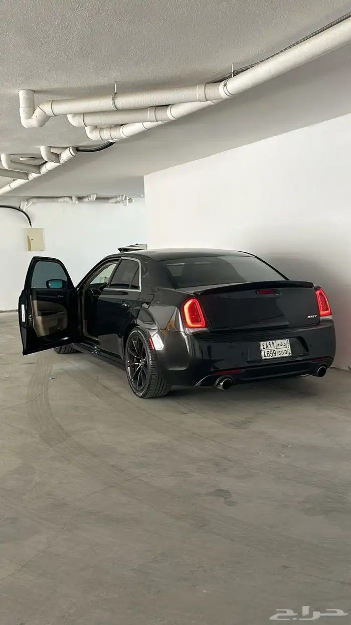 كرايسلر 2012 5.7 V8 8
