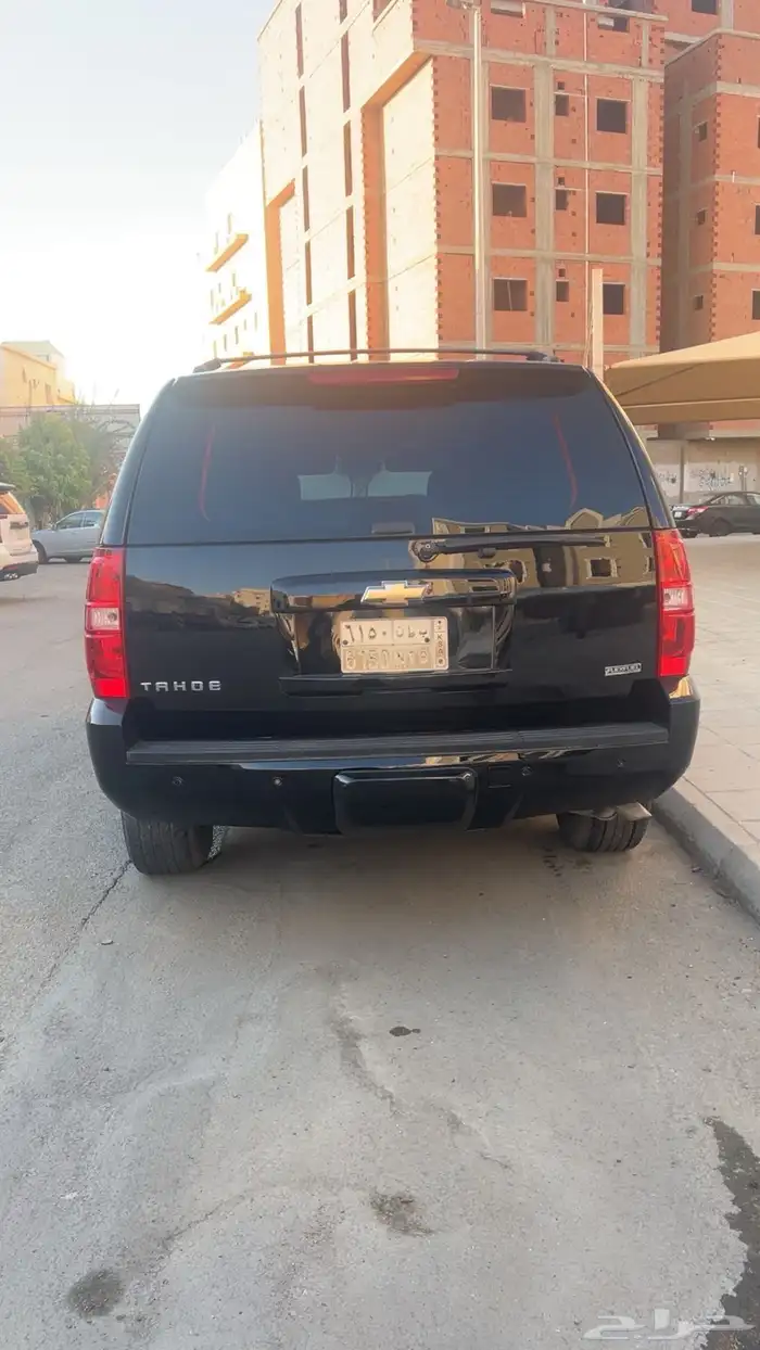 سيارة تاهو شفروليه 2
