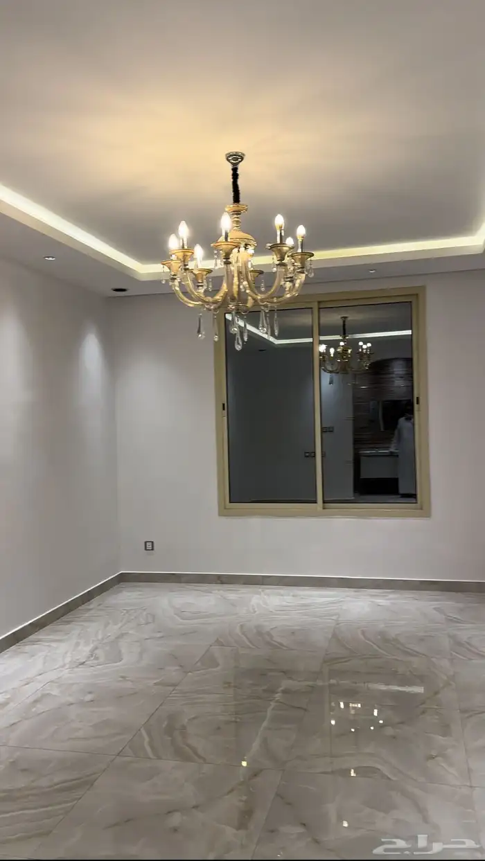 فلة لليجار مساحة 450 0