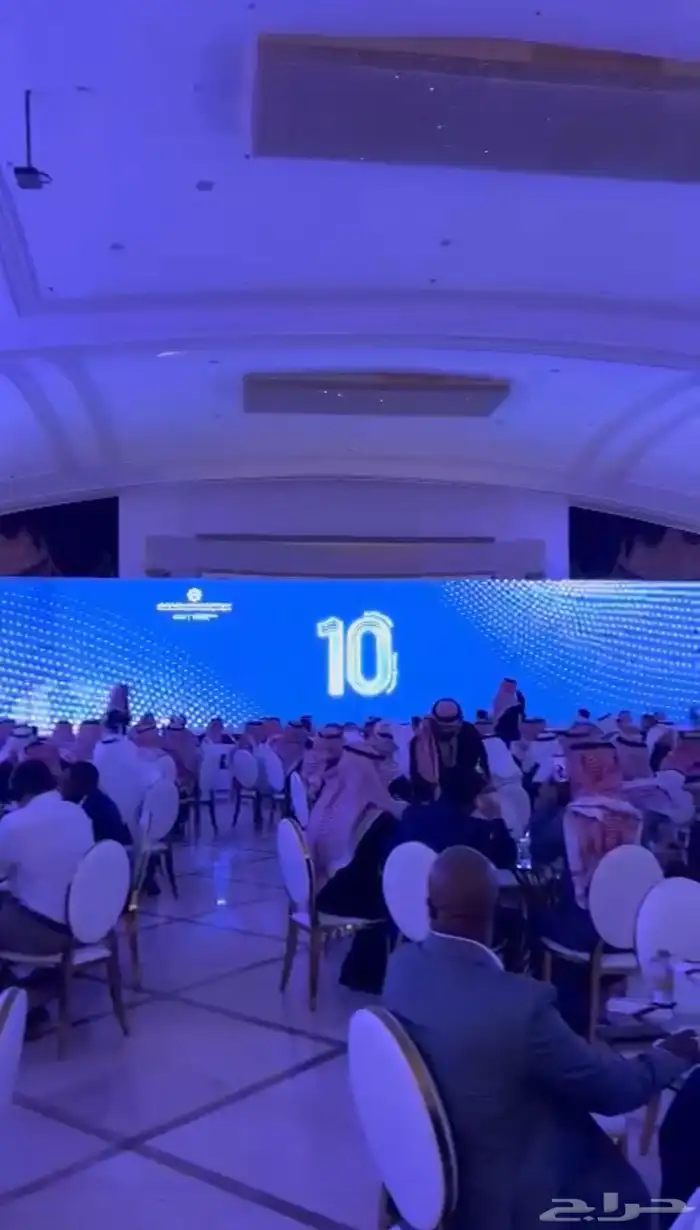 تاجير شاشات واضائات وصوتيات واستيج 86