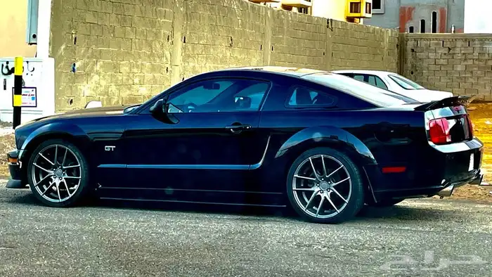 موستنج GT 2008 قير عادي 34