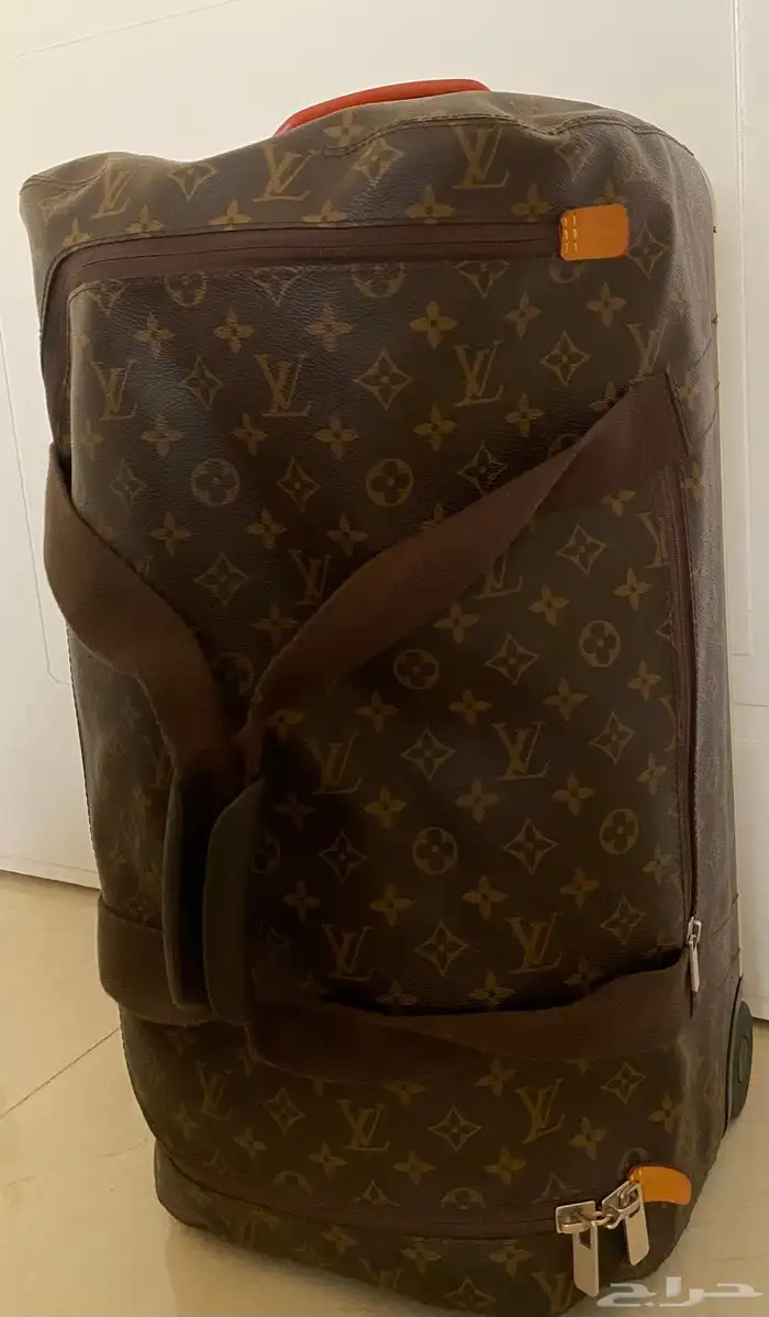 شنطة ترولي Louis Vuitton أصلية 1