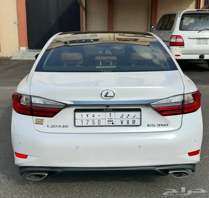 لكزس ES350 موديل 2018 فل كامل 15