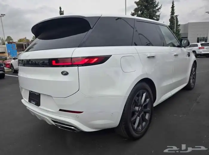 لاند روفر رانج روفر Range Rover Sport Dynamic SE موديل 2023 1