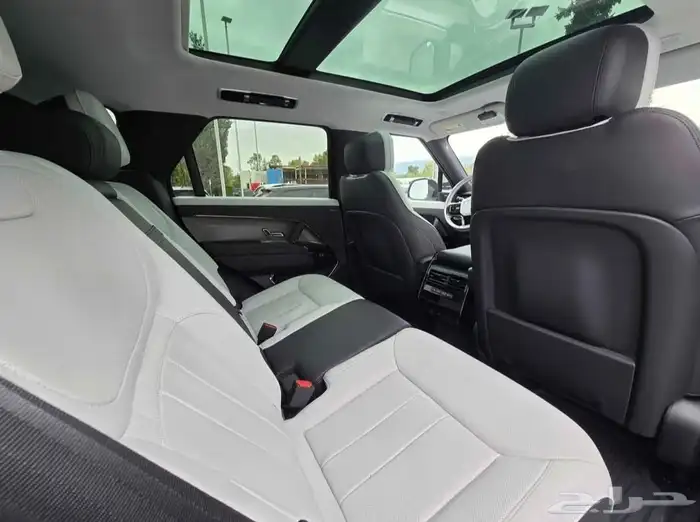 لاند روفر رانج روفر سبورت Range Rover Sport HSE موديل 2024 6