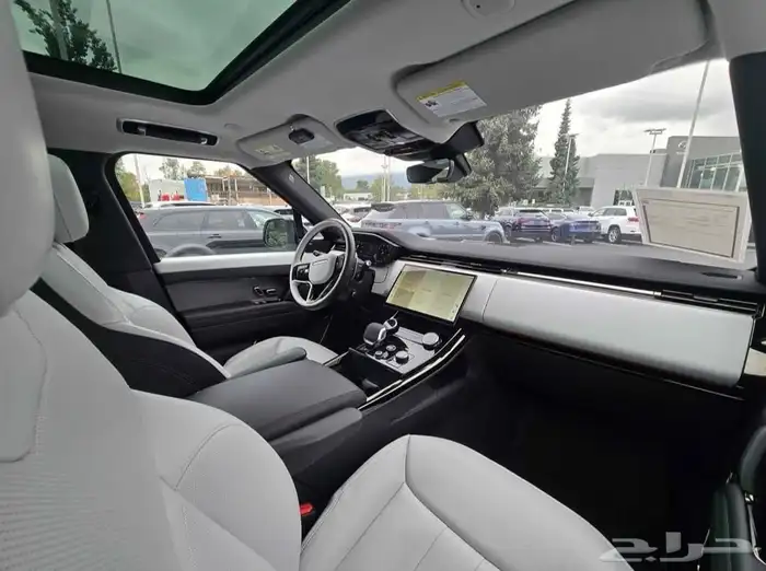 لاند روفر رانج روفر Range Rover Sport Dynamic SE موديل 2023 9