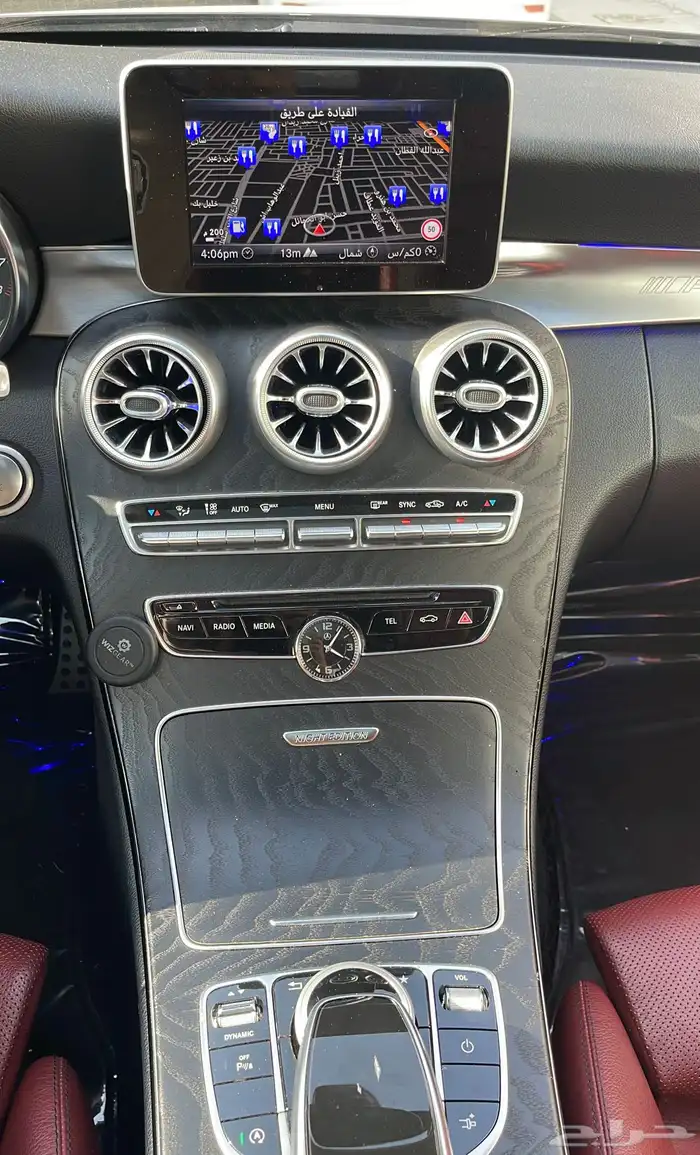 مرسيدس c300 كوبية بحالة الوكااالة 5