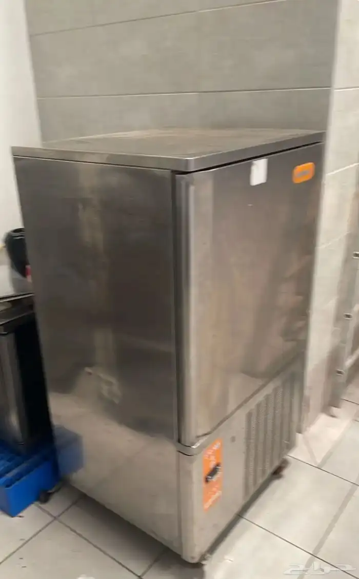 فريزر تشوك ايطالي الصنع الحالة ممتازة 0