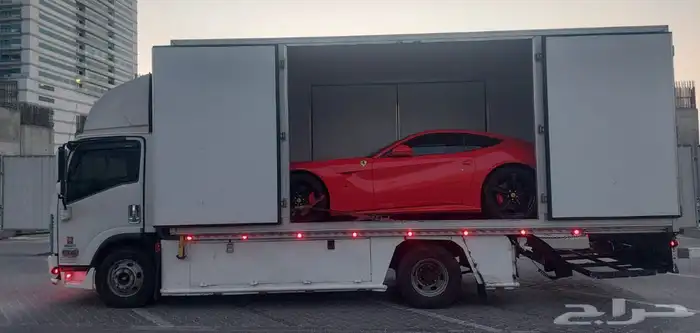 سطحه من الرياض الى دبي وبلعكس 0