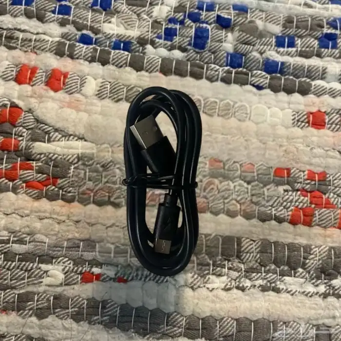 راس شاحن اصلي من ابل مع سلك شاحن تايب سي 4