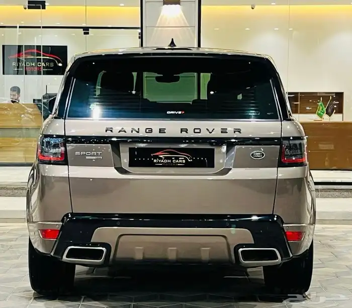 رنج روفر سبورت HSE V6 2018 ( بحالة ممتازة ) 3