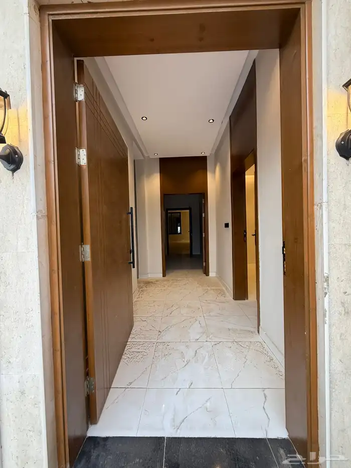 فله فاخره للبيع في حي الوفاء 6