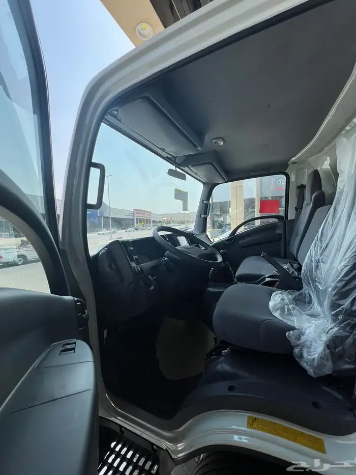 ايسوزو دينا 2025 ياباني 5 طن و 6طن بالنقد والتقسيط 6