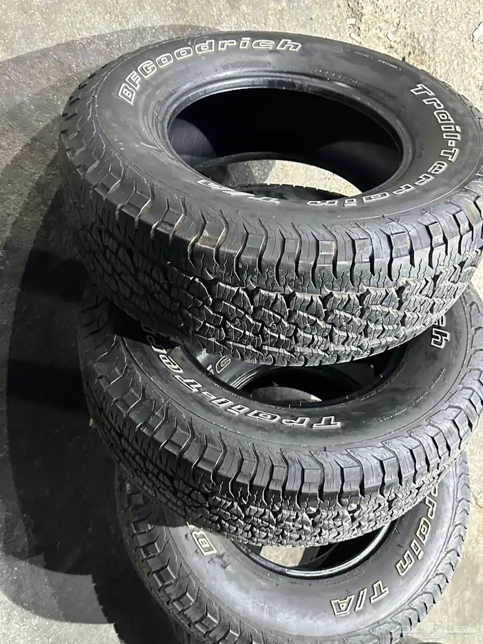 كفرات ربع حجري بي اف جودرتش مقاس 285 70 17 17